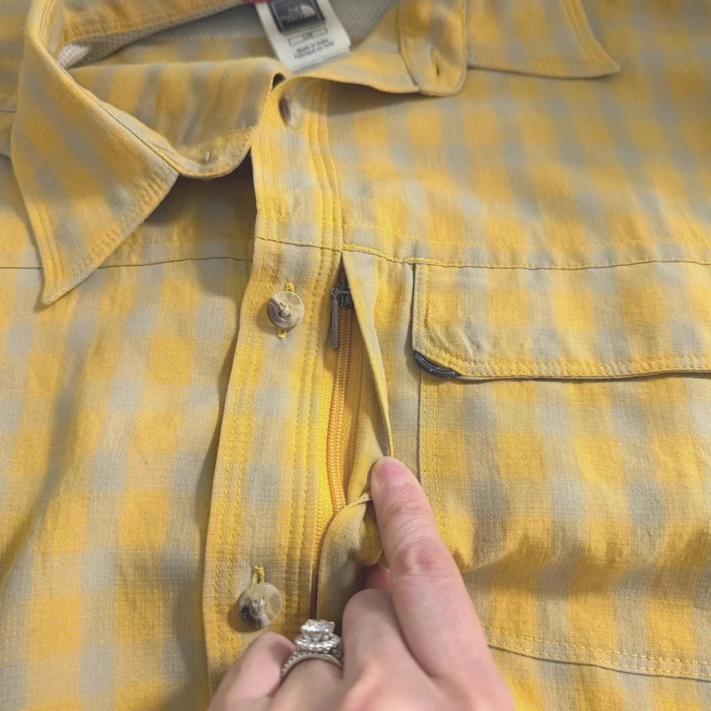The North Face AH6S Short Sleeve‎ Gingham Hiking Shirt Yellow Gray Men's Large